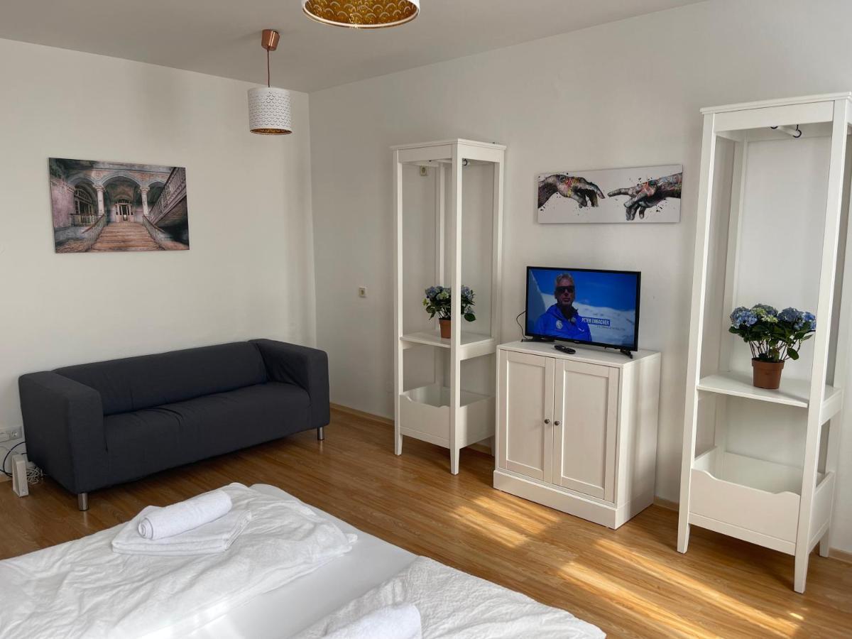 Peaceful Apartment For 4 Vienna Luaran gambar